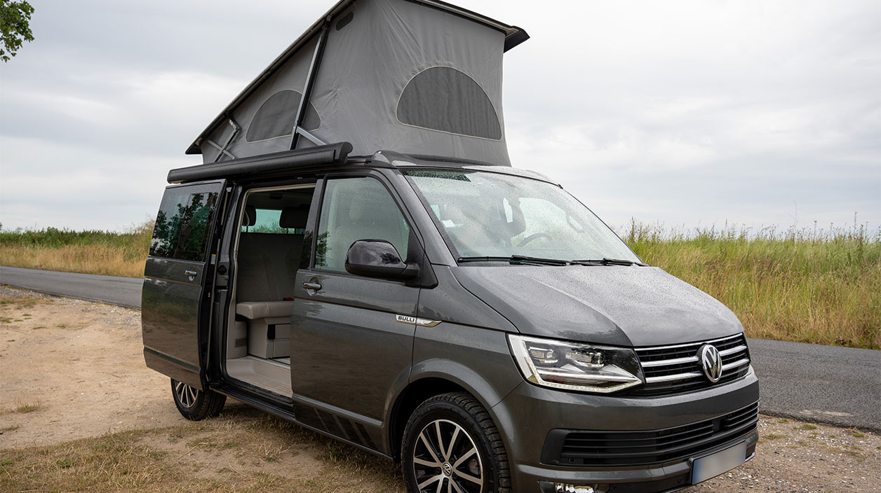 Partez en vacances avec notre Van California Volkswagen Mary Automobiles